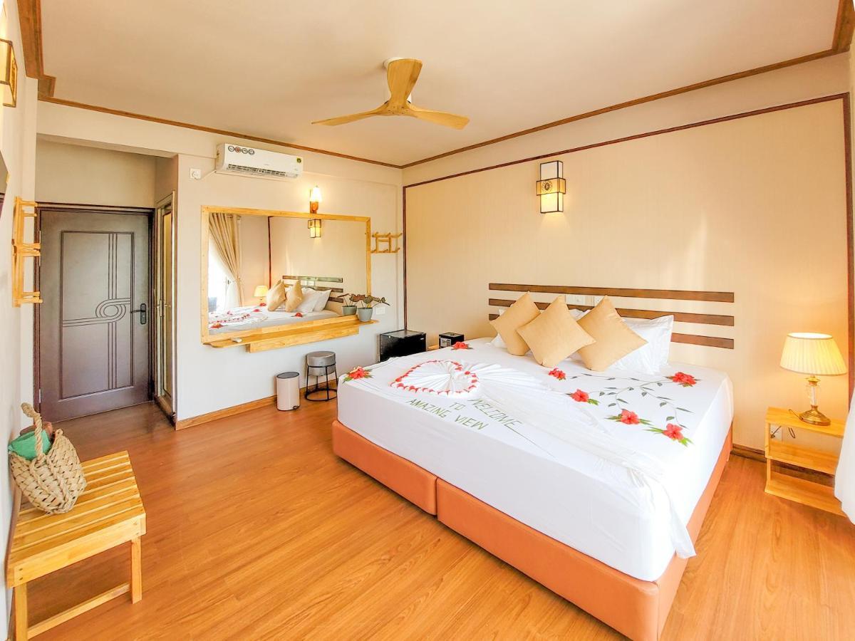 Amazing View Guest House Thoddoo Exterior photo